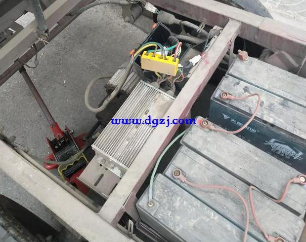 电动三轮车安装60v32ah还是48v38ah的电池好