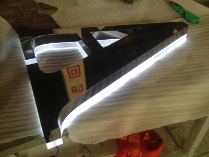 水晶发光字不锈钢广告连锁店门头招牌背景墙高亮度背钛金背发光字