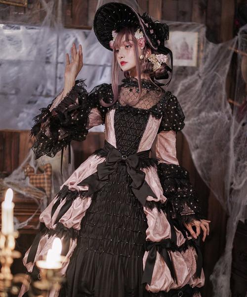 有一种哥特风洛丽塔"花嫁",个性又叛逆,lo娘却想穿它参加婚礼