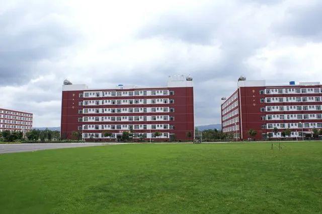 4,曲靖职业技术学院