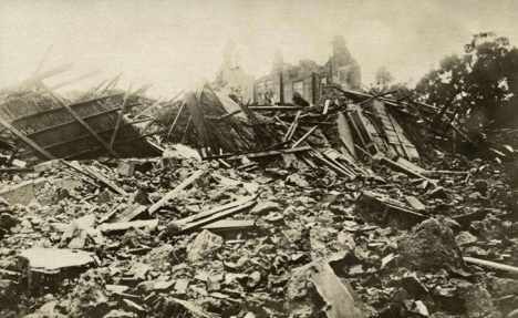 中国最惨的地震,死亡人数比唐山大地震多60万人,余震持续5年!