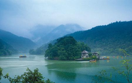 国外玩游有"免签",浙江游玩有"免钱"