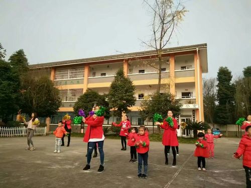 都江堰市沿江小学幼儿园新学期招生啦