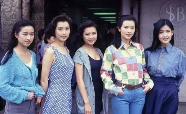 80年代的香港女一直走在时尚前沿