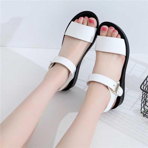 夏季简约百搭平跟女鞋纯色大童中学生白色孕妇平底休闲沙滩凉鞋女