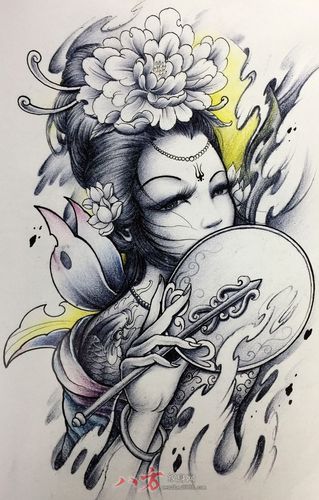 传统唯美月亮拿扇子的艺妓网红唐门原创纹身手稿是佛山市纹绣师