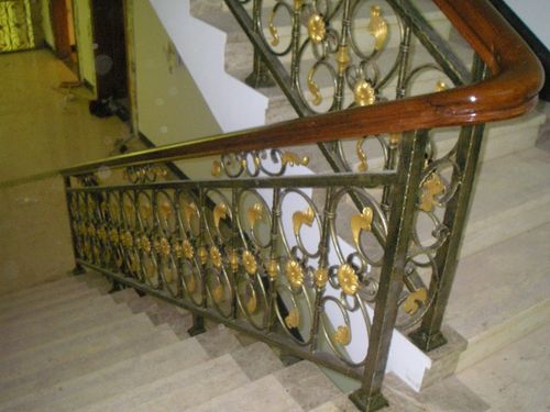 成都青羊区金沙西墅铁艺栏杆扶手