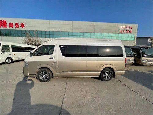 21款丰田海狮新一代经典mpv面包车