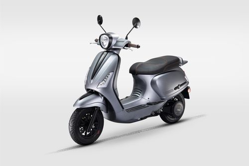 巨能电摩拍摄两轮电动摩托车拍摄案例