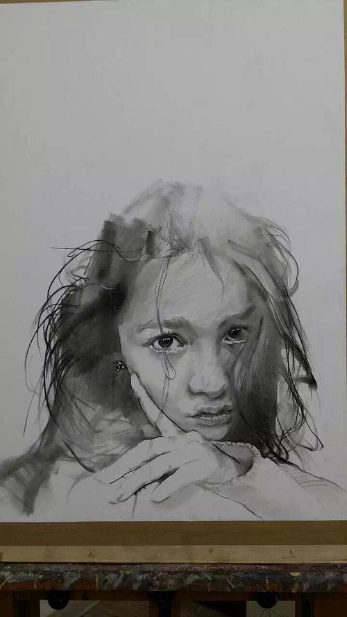 素描忧伤的眼睛