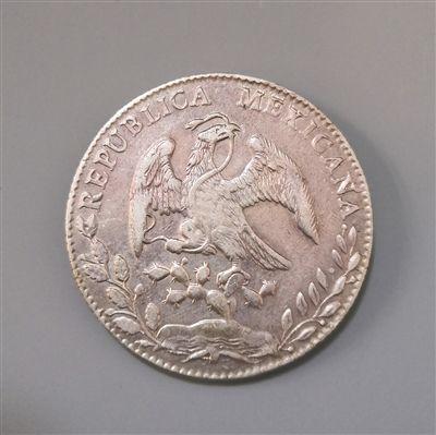 墨西哥"鹰洋"银元.