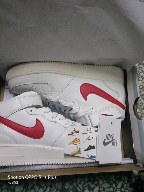 nike空军一号白红勾求解