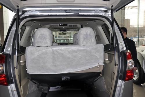 尼桑七座多少钱(尼桑骏逸7座商务车价格)