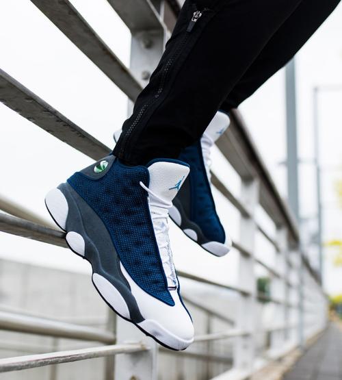 aj13gigi复刻开箱测评 aj13 gigi明星上脚搭配图