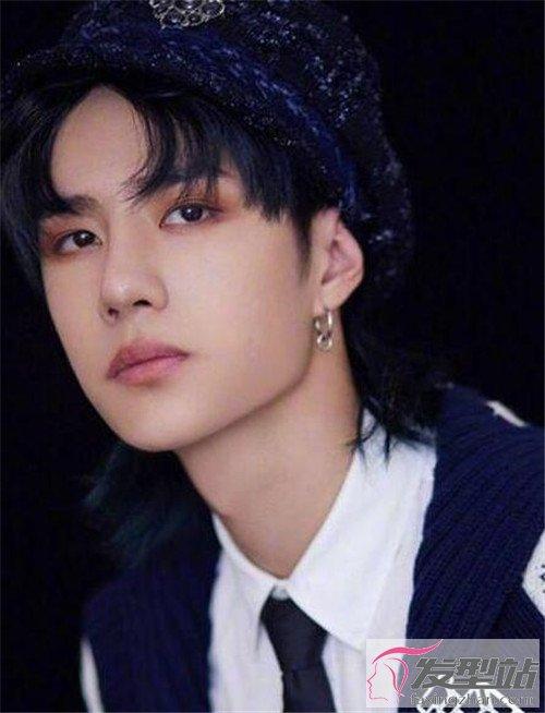 男生日系小狼尾发型 剪完立马变帅哥型男-男士短发-站