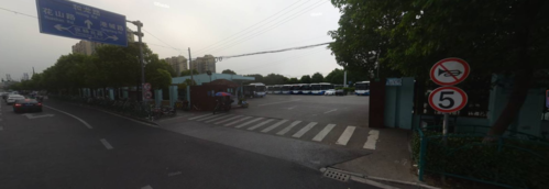 浦东公交的终点站 惠南枢纽站(16号线惠南站)=部分浦东公交的终点站