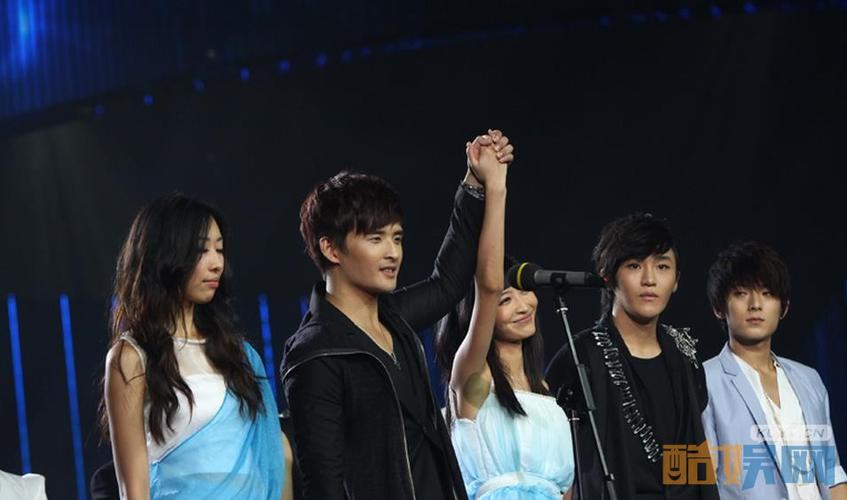 杨菲洋快乐女声选秀照