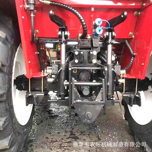 云南504拖拉机直补车型 东方红耕地机 四驱农用拖拉机