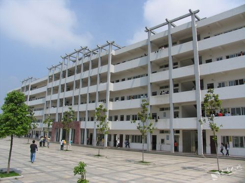 池州市示范高中东至县大渡口中学