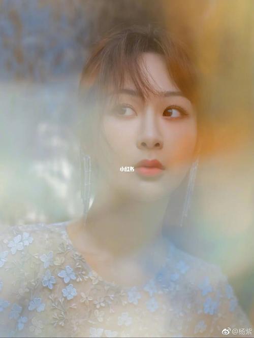 学院_杨紫_电影_美女_日出_古装_历史_美女校花_娱乐_明星娱乐资讯