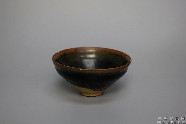 宋建窑黑釉碗