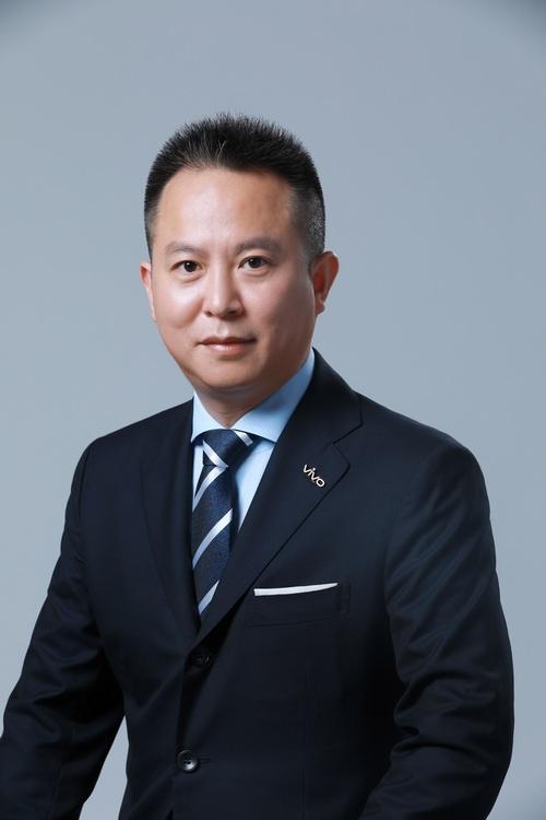 产业链谈天鹅奖丨vivo倪旭东:组建"5g舰队" 提供极致产品体验