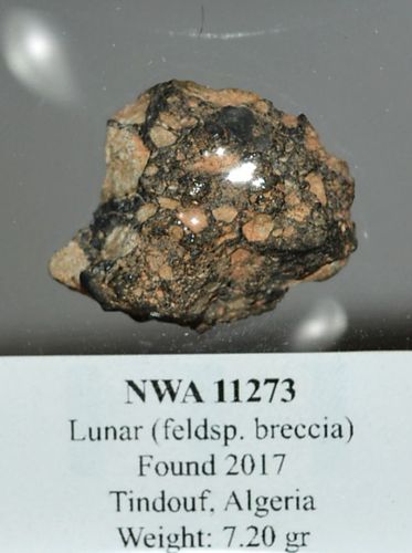 nwa11273月球陨石名气高市场出现冒充货购买得注意识别