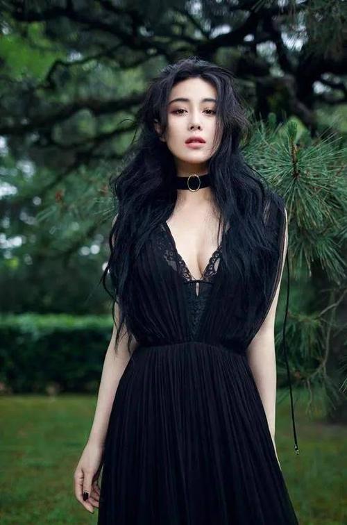 张馨予整容前照片(张馨予的所有旧照和历史)