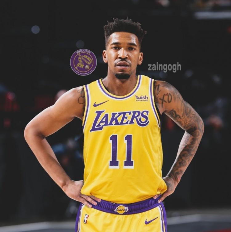 身披湖人11号战袍蒙克更推11