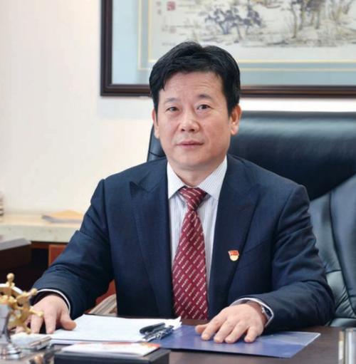宝钛集团王文生:锐意改革的企业家