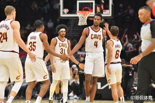 克利夫兰骑士小球风潮下的反潮流骑士三塔策略能够逆势突围