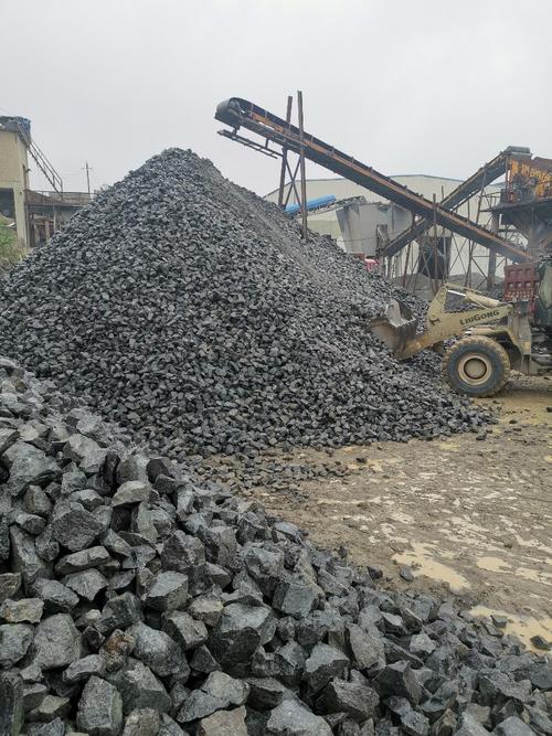 玄武岩大块石生产厂家-玄武岩碎石厂家电话