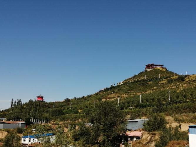 张家口市凤凰山——又一个好玩儿的去处