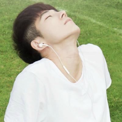 qq头像男唯美小清新 高清好看的唯美小清新qq头像男生