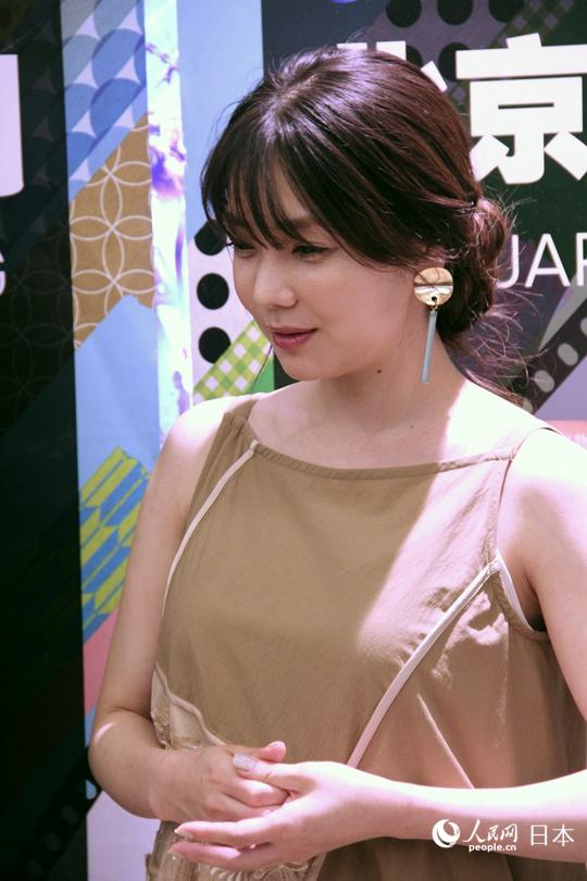 日本女演员仓科加奈首次来华爱上中国美食 公开表白涮羊肉