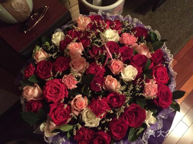 七彩玫瑰鲜花速递-图片-沈阳购物-大众点评网