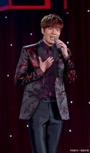 等待男神李敏镐新剧