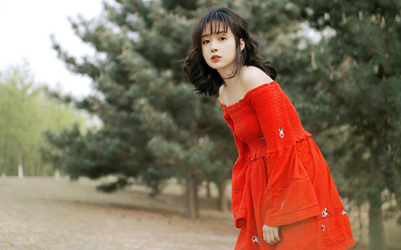 郑合惠子初夏甜美写真桌面壁纸