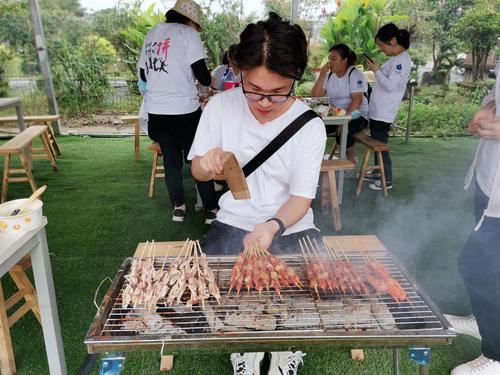 自助烧烤品种有30多种 食材新鲜 食材,碑酒,饮料,畅吃畅饮