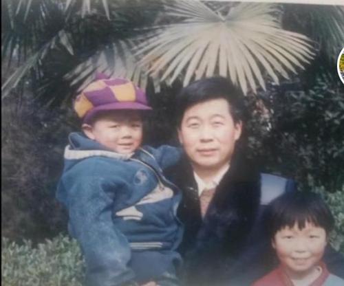 郭威小时候