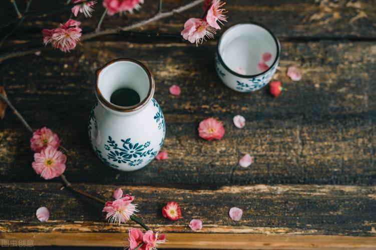 古风故事:中国古代版的阿凡达,耳鼻面目浑身蓝色,爱偷喝酒