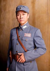 基本信息 姓名:侯志宏 原型:重庆女中豪杰金永华女士的丈夫 扮演者