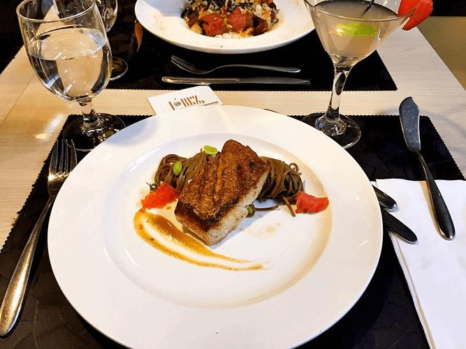 pamper yourself at restaurants and beauticians at trainee