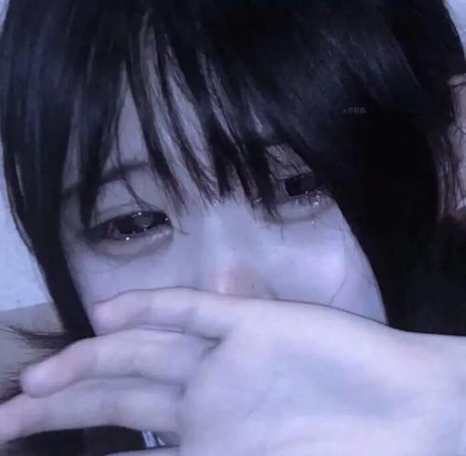微丧头像:1120抑郁微丧伤心女头