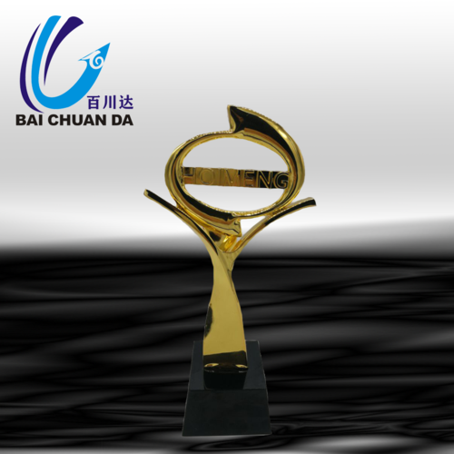 金属奖杯锌合金汽车奖杯定制厂家