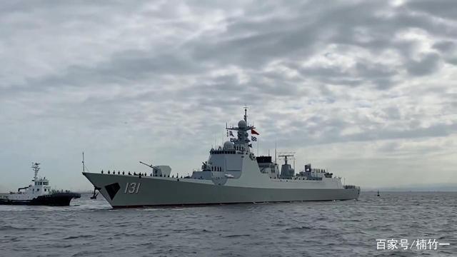 图为052d导弹驱逐舰