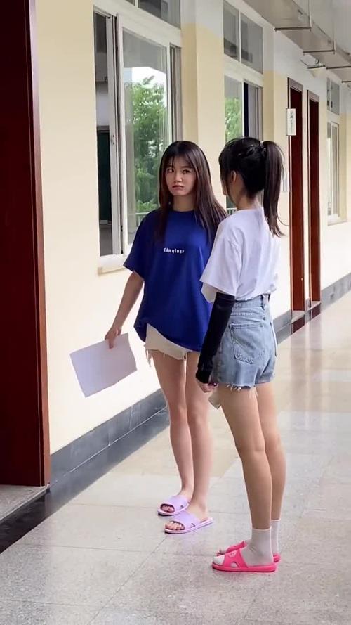 我要上热门不让穿拖鞋上课怎么办呢知法犯法会不会被逮捕