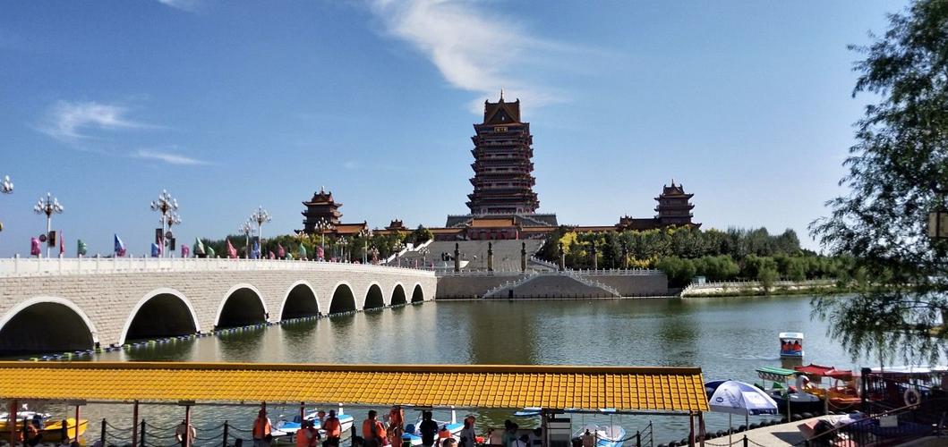 灵武-西湖公园夜景