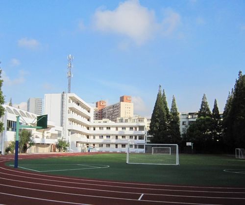 上海市铁岭中学