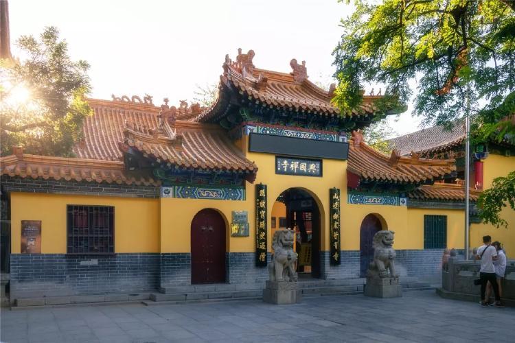 玩转济南 | 天凉好个秋,济南这些绝美山峰,为你开启完美秋天!